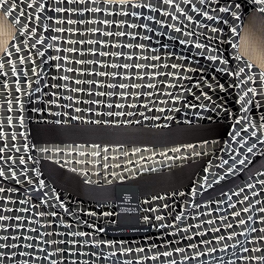 Vtg Y2K Geometric Black Gray Womens Tank XS Going Out Top Silky Layering Piece - Picture 8 of 11